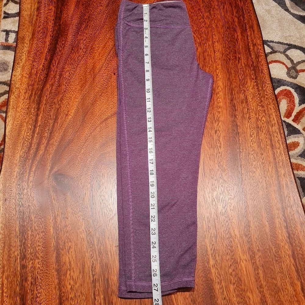 Marika Sport - Cropped Leggings - Sz M (8-10) - Purple / Gray Stripes - EUC - Picture 7 of 11